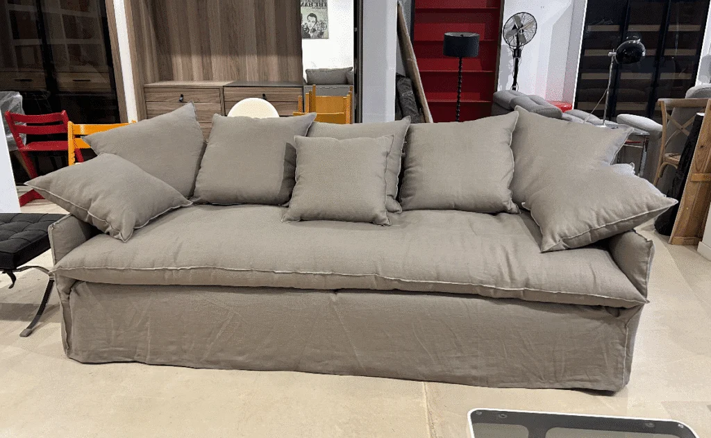 Sofá linus soft outlet — Atemporal